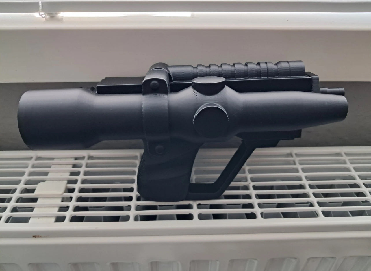 Scout Trooper Blaster EC-17 - 3D Printed Star Wars - Cosplay - DIY